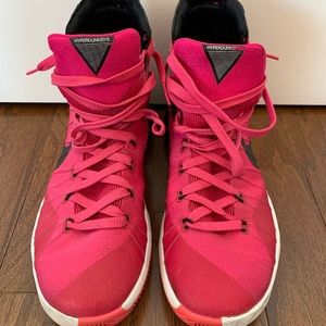 Women’s Nike Hyperdunk 2015 “Think Pink”